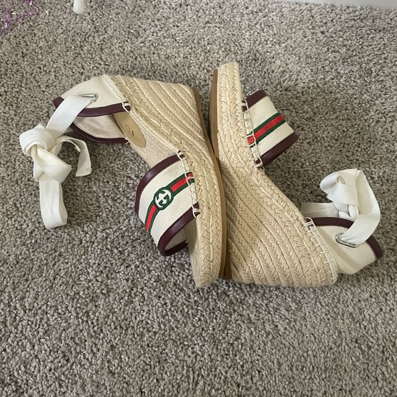 Gucci Espadrilles - Picture 1 of 4